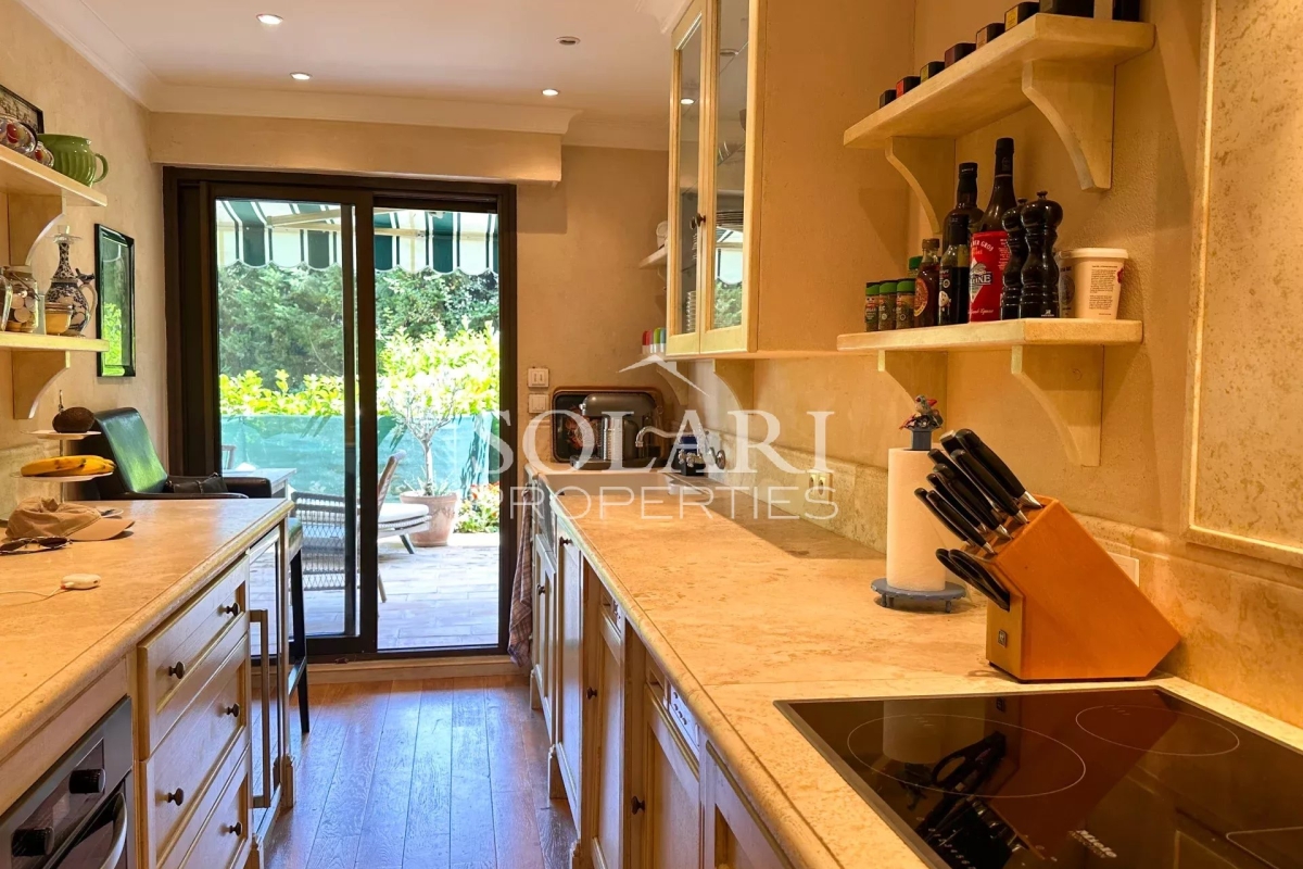 Appartement de luxe à vendre à Mandelieu-la-Napoule, 475 000 €, Photo 4