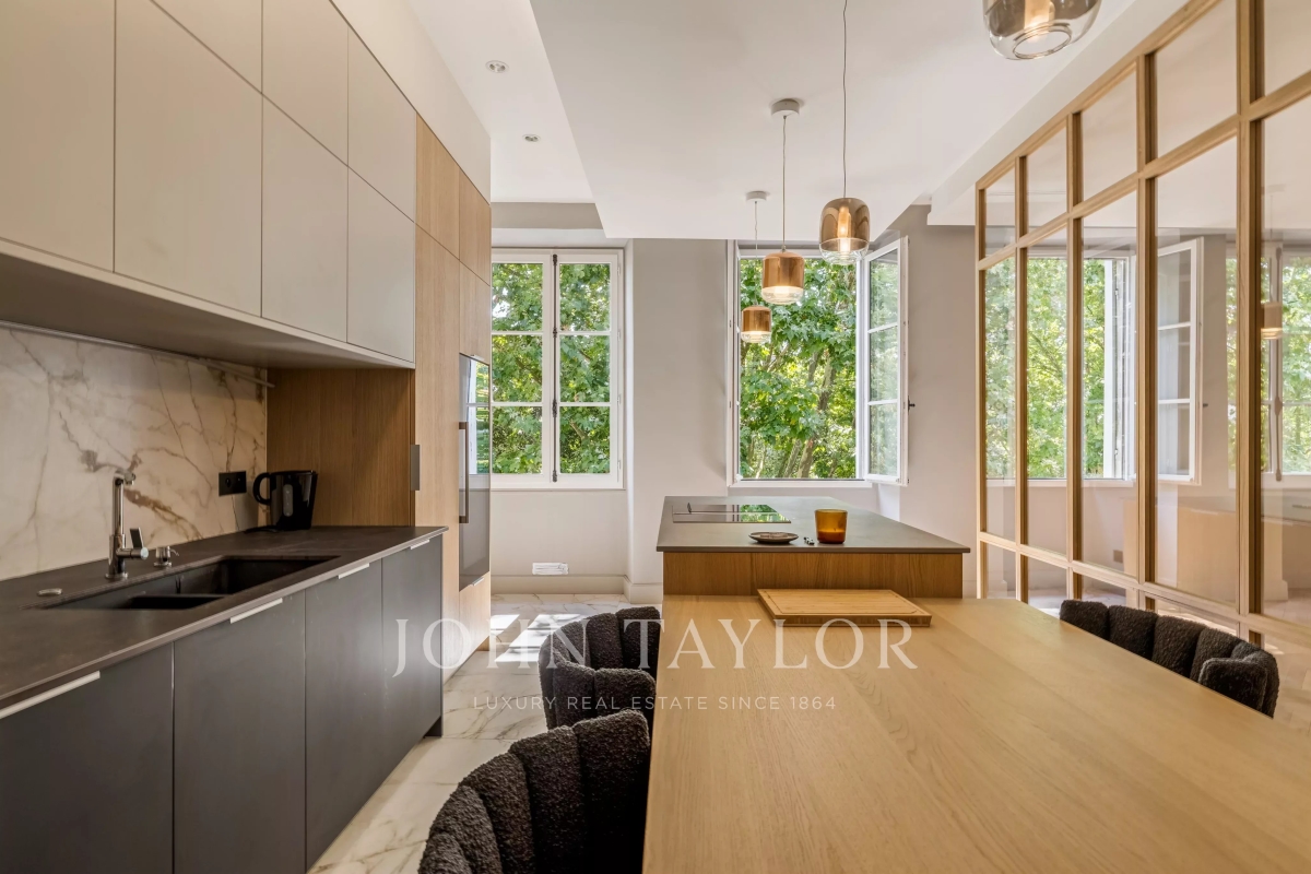 Luxury Apartment for sale in Bordeaux, 1 300 000 €, Photo 5