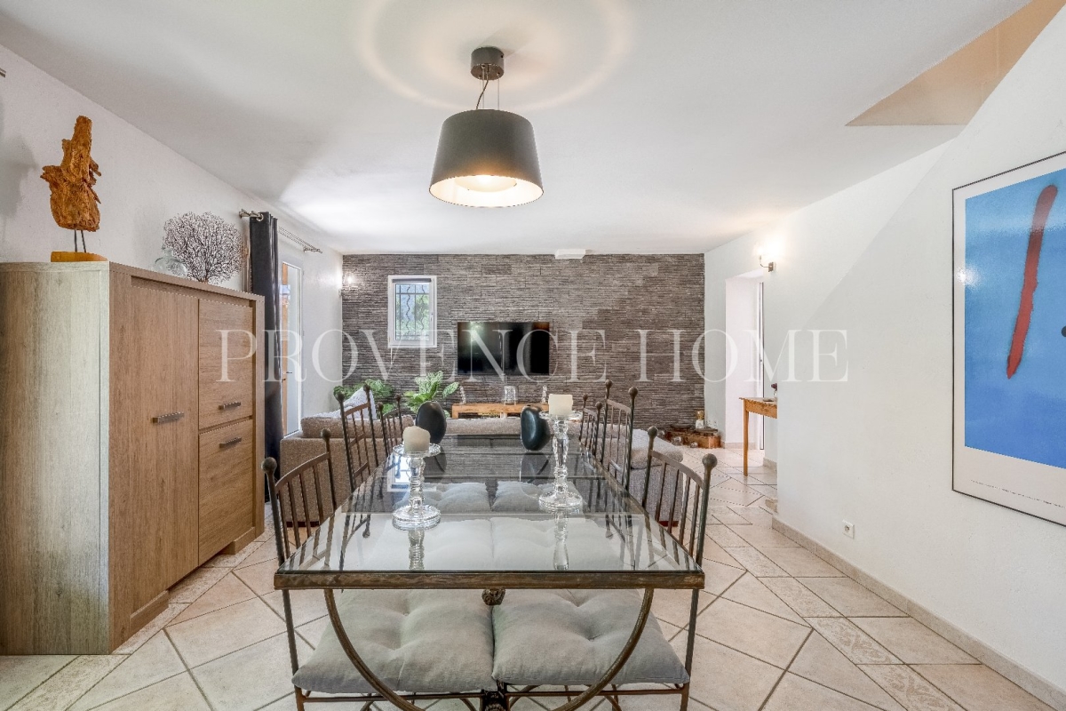 Maison de luxe à vendre à Maubec, 550 000 €, Photo 5