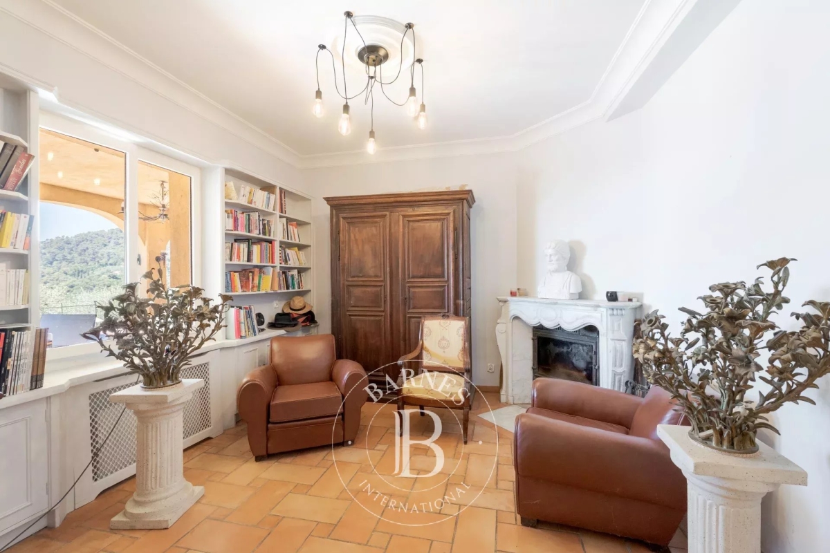 Maison de luxe à vendre à Grasse, 695 000 €, Photo 6
