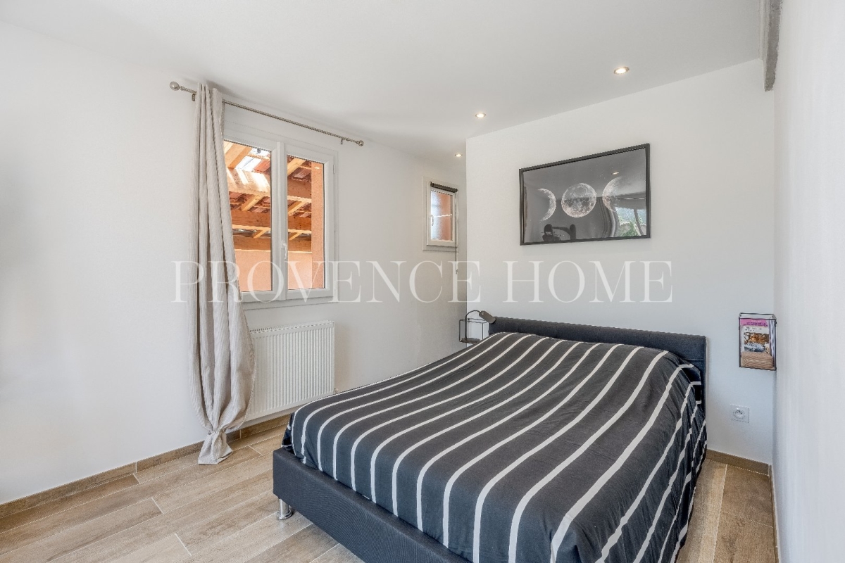 Maison de luxe à vendre à Maubec, 550 000 €, Photo 7