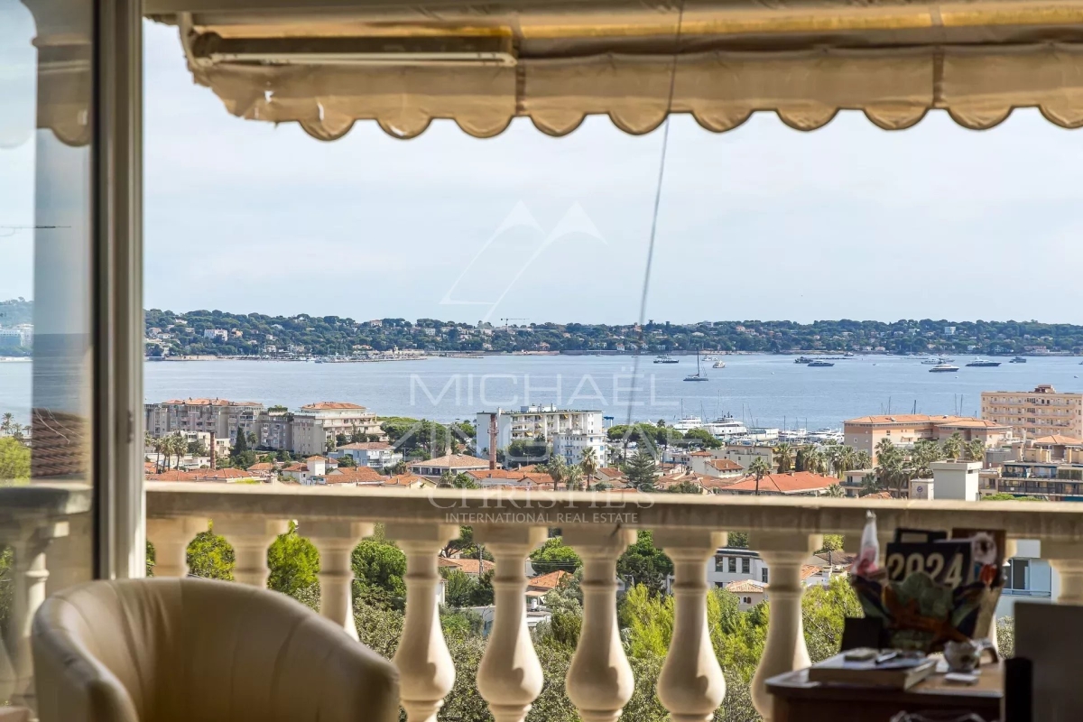 Appartement de luxe à vendre à Le Golfe Juan, 859 000 €, Photo 1