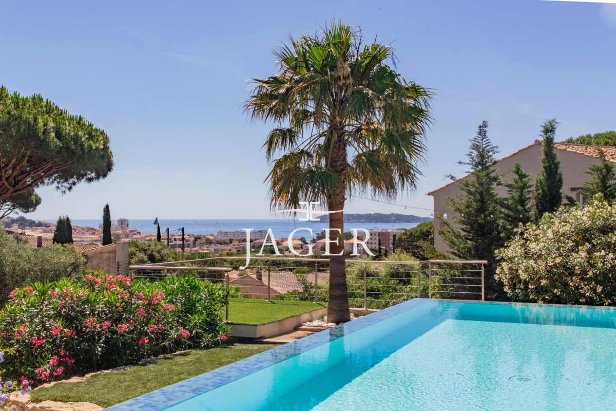 Luxury House for sale in Sainte-Maxime, 2 350 000 €, Photo 1