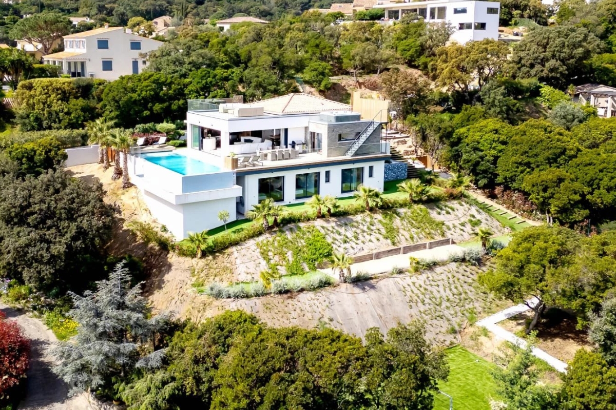 Luxury House for sale in Cavalaire-sur-Mer, 3 255 000 €, Photo 2