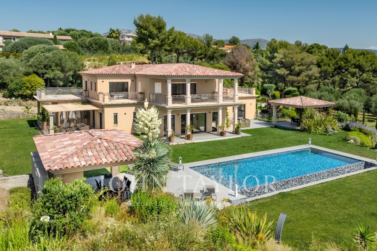 Luxury House for sale in Roquefort-les-Pins, 4 750 000 €, Photo 2