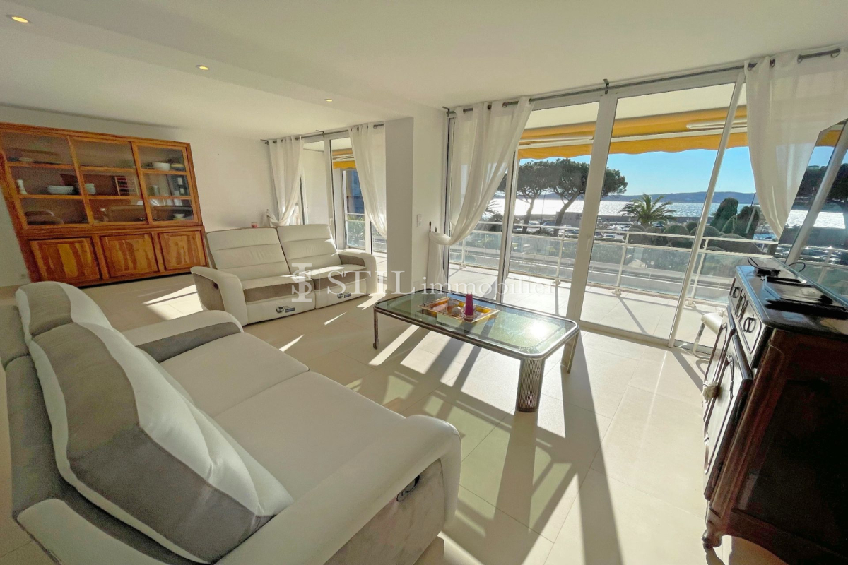 Luxury Apartment for sale in Sainte-Maxime, 1 250 000 €, Photo 2