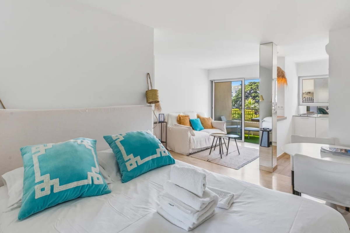 Luxury Apartment for sale in Cannes, 530 000 €, Photo 3