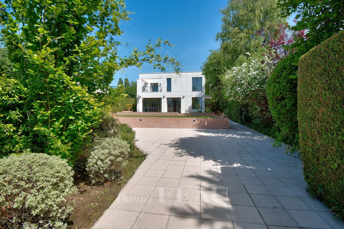 Maison de luxe à vendre à Saint-Cloud, 2 780 000 €, Photo 3