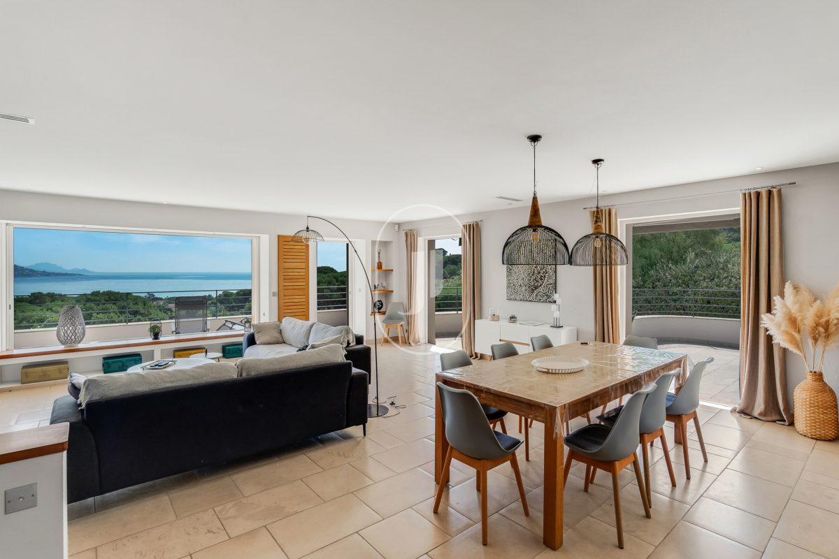 Maison de luxe à vendre à Sainte-Maxime, 2 290 000 €, Photo 3