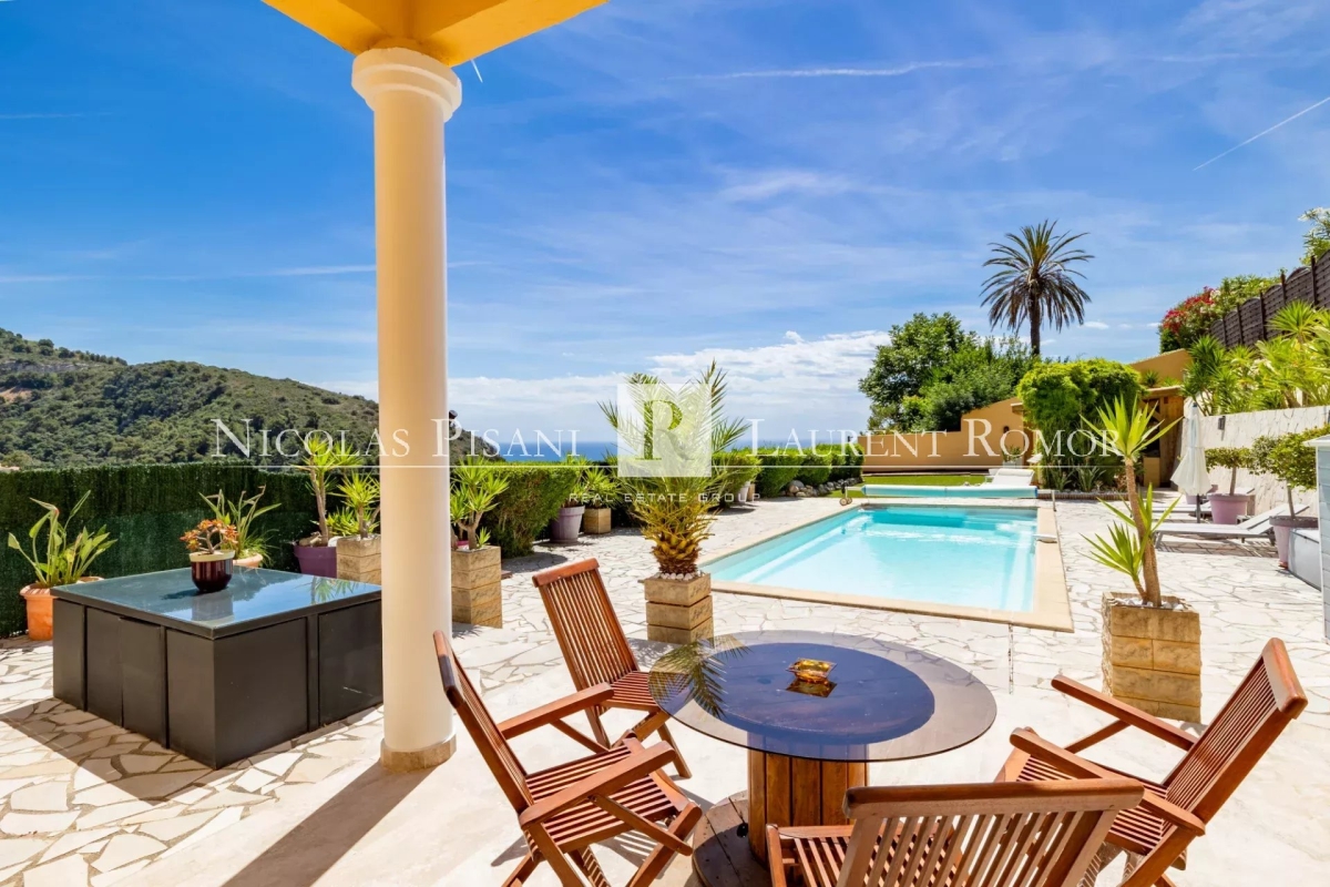 Luxury House for sale in Èze, 2 500 000 €, Photo 4