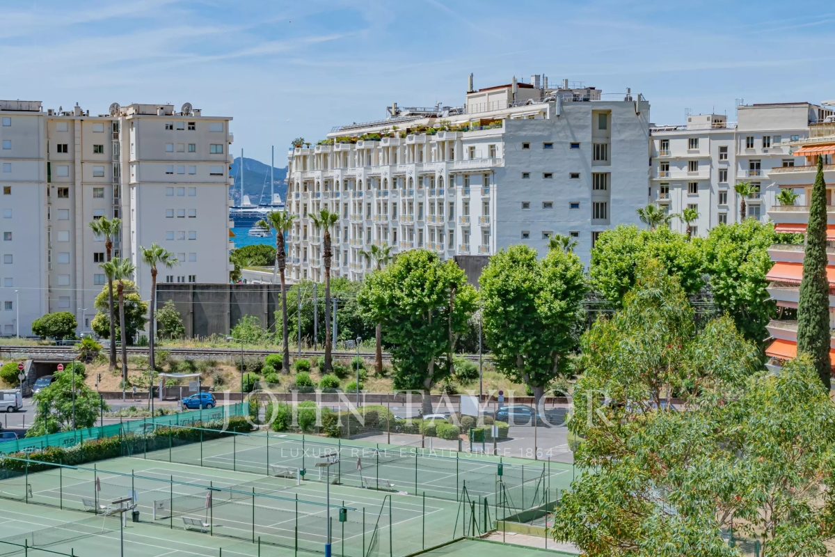 Appartement de luxe à vendre à Cannes, 650 000 €, Photo 4
