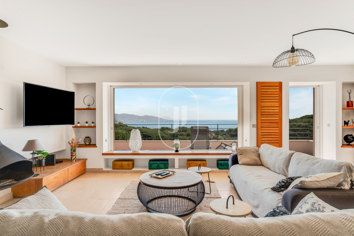 Maison de luxe à vendre à Sainte-Maxime, 2 290 000 €, Photo 4