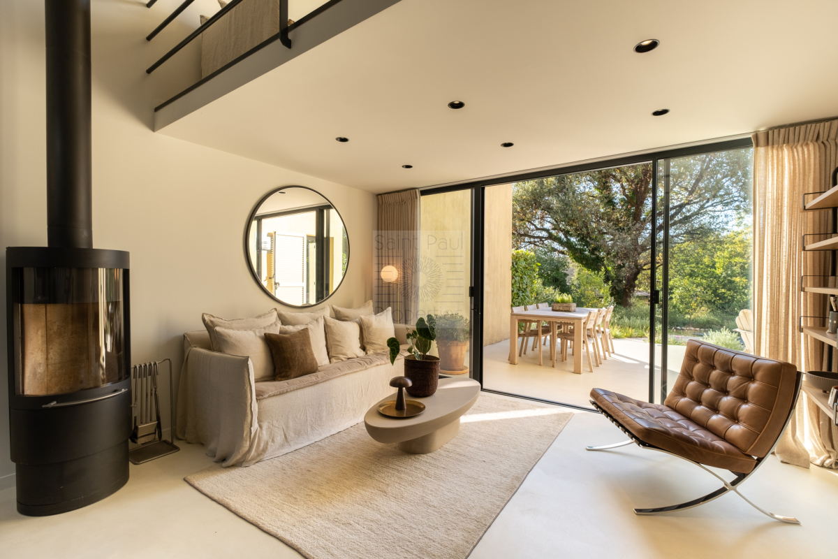 Maison de luxe à vendre à Saint-Paul-de-Vence, 748 000 €, Photo 2