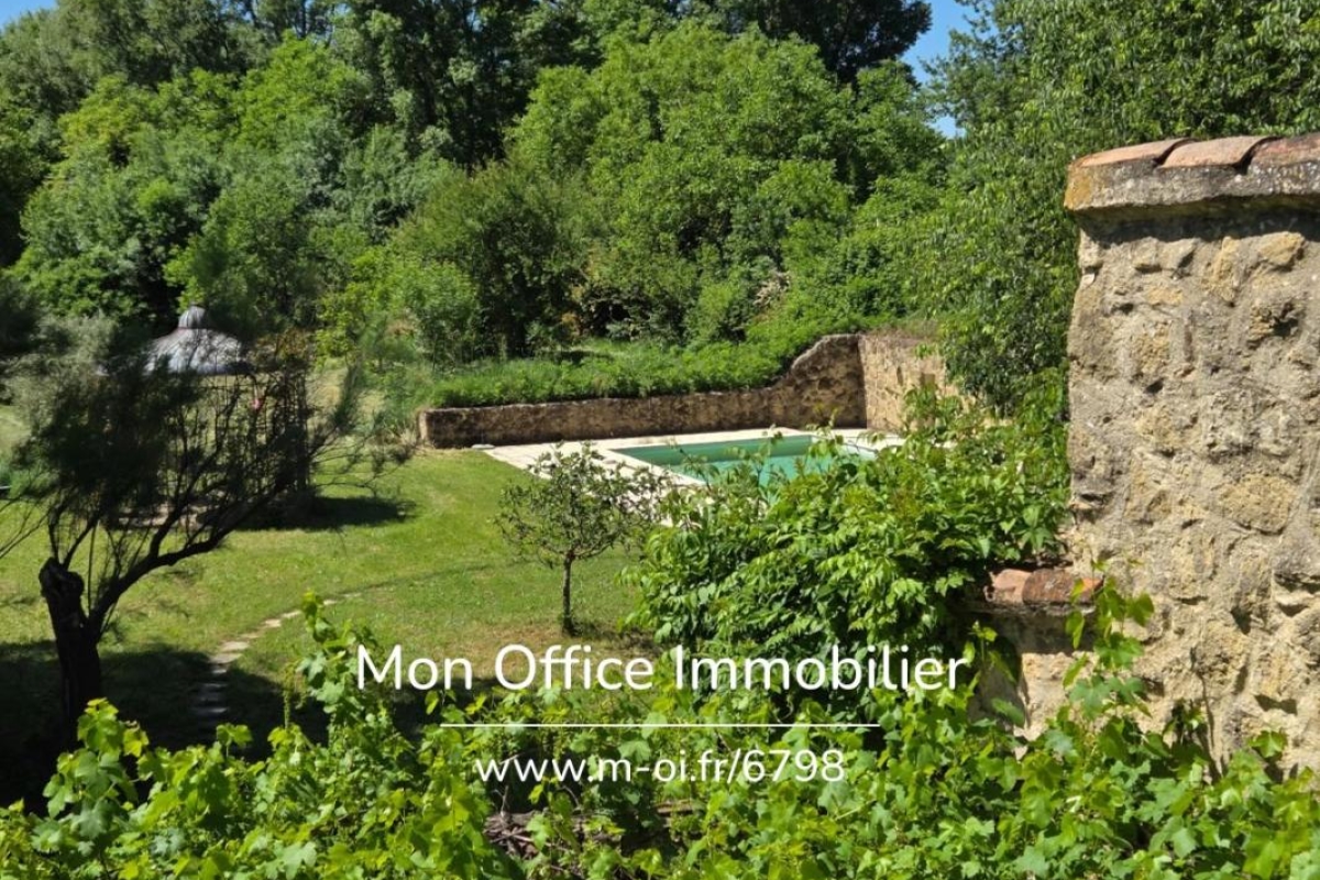 Maison de luxe à vendre à Puyvert, 595 000 €, Photo 1