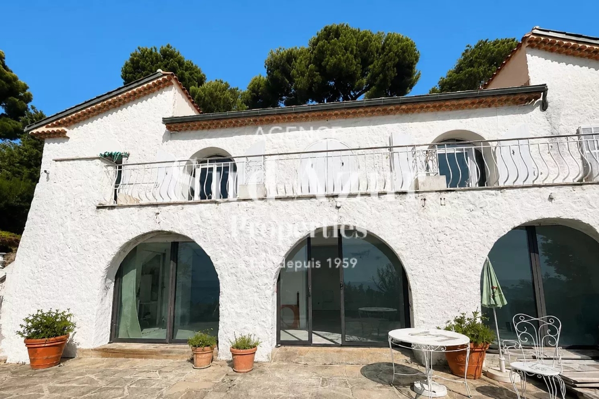 Maison de luxe à vendre à Èze, 3 300 000 €, Photo 2