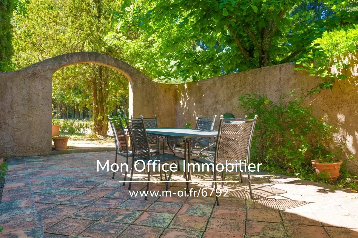 Maison de luxe à vendre à Le Beausset, 940 000 €, Photo 3