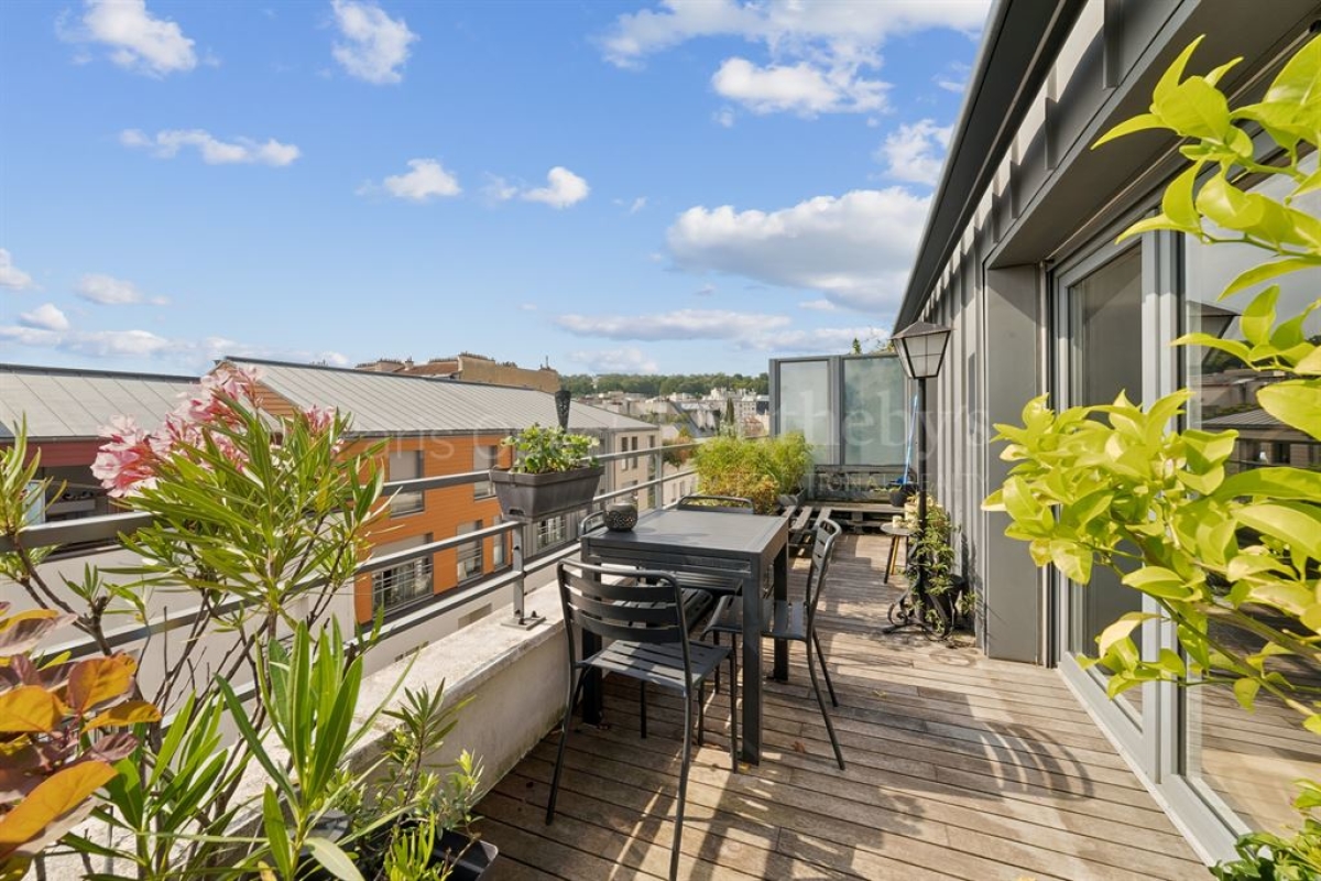 Luxury Apartment for sale in Issy-les-Moulineaux, 800 000 €, Photo 4