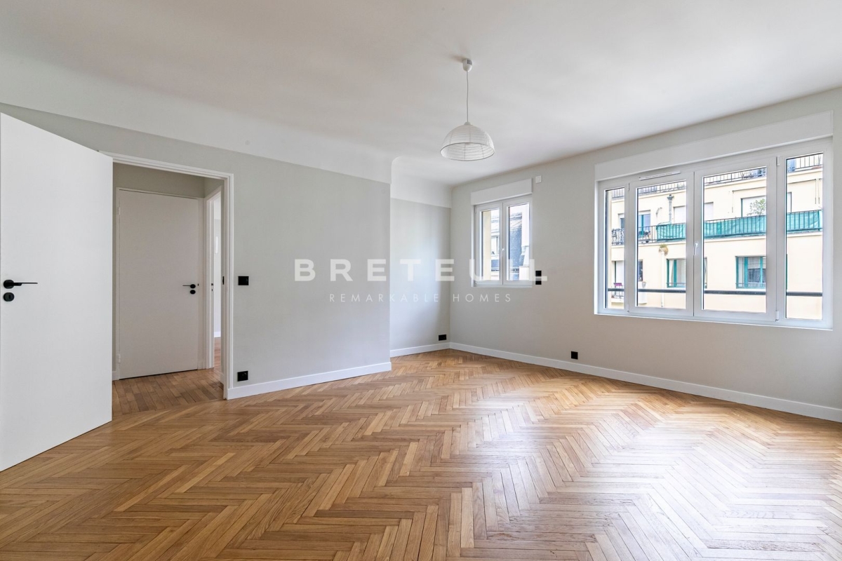Appartement de luxe à vendre à Paris 7ème, 940 000 €, Photo 4