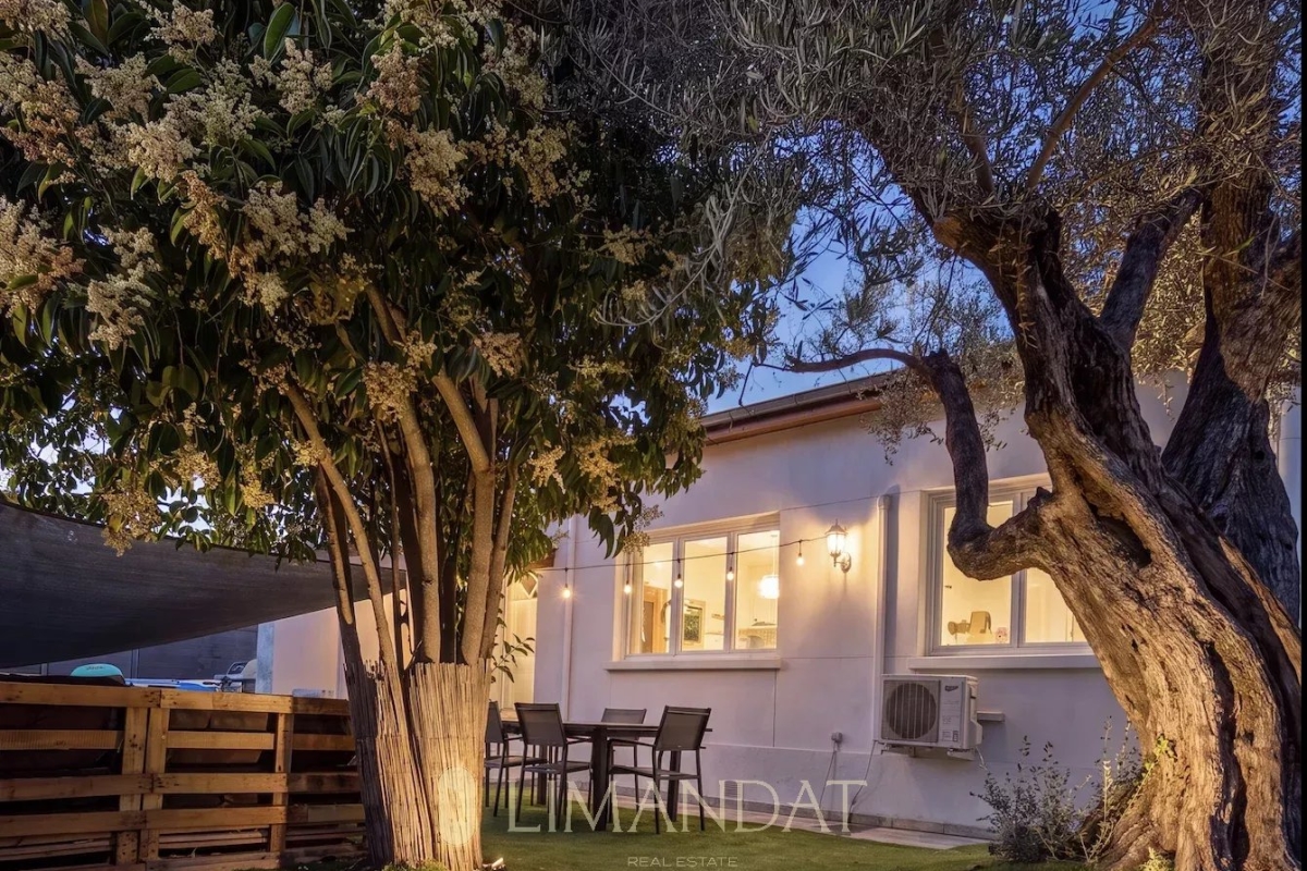 Maison de luxe à vendre à Antibes, 440 000 €, Photo 5