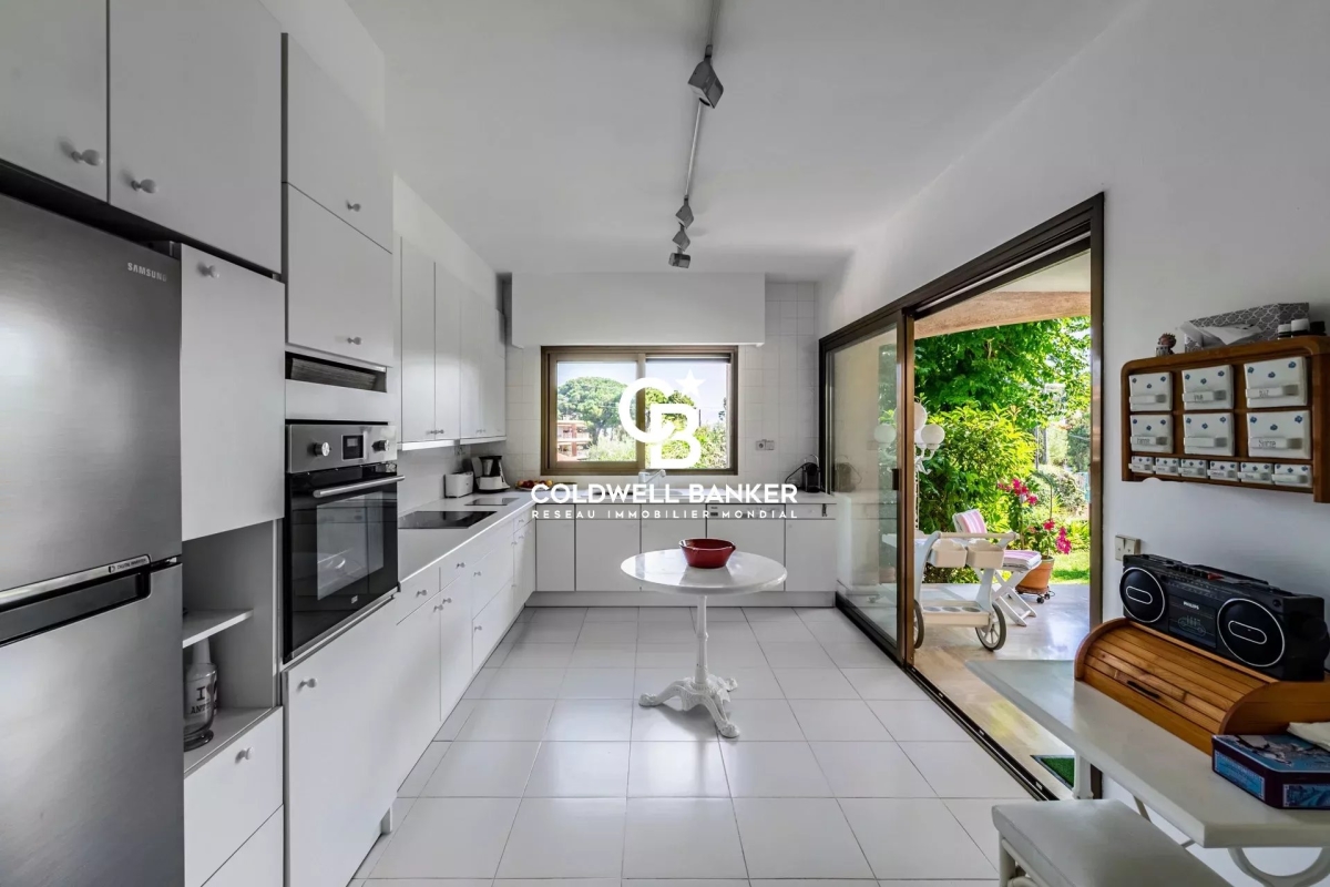 Luxury House for sale in Cap d'Antibes, 3 050 000 €, Photo 6
