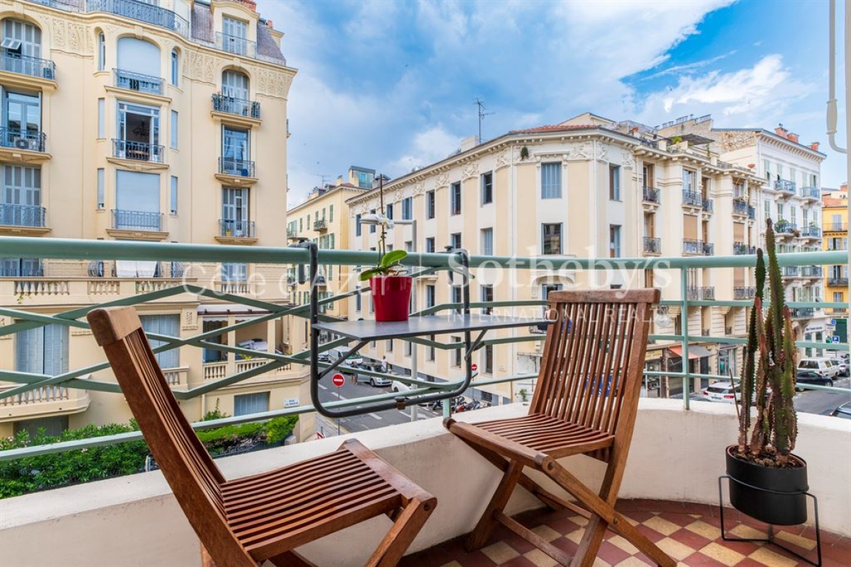 Luxury Apartment for sale in Nice, 680 000 €, Photo 3