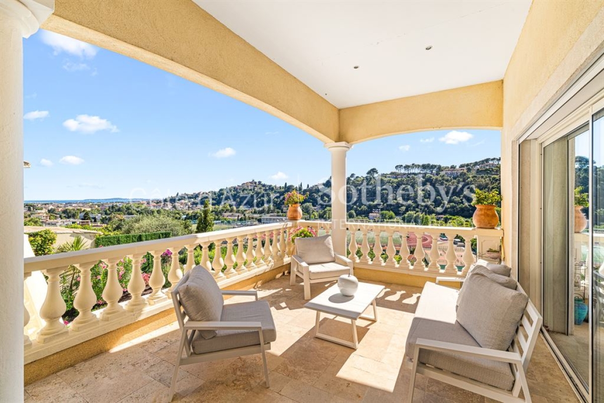 Maison de luxe à vendre à Cagnes-sur-Mer, 1 190 000 €, Photo 3
