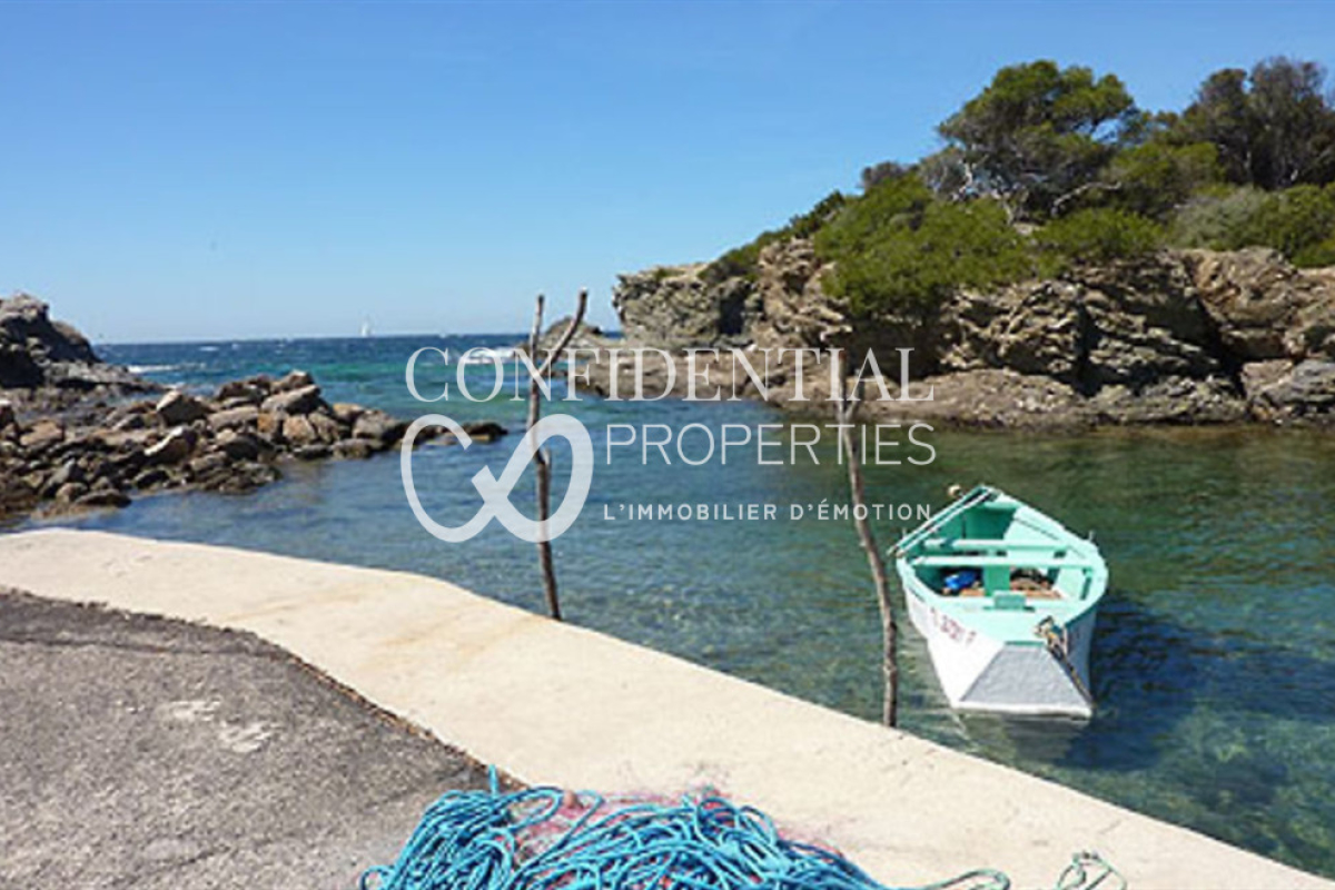 Luxury House for sale in Le Brusc, 1 650 000 €, Photo 3