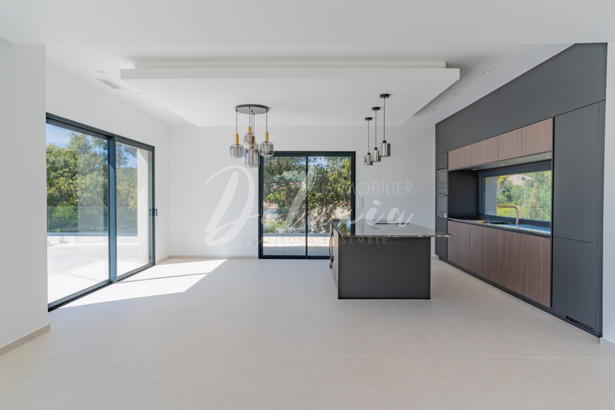 Luxury House for sale in Roquebrune-sur-Argens, 2 490 000 €, Photo 6