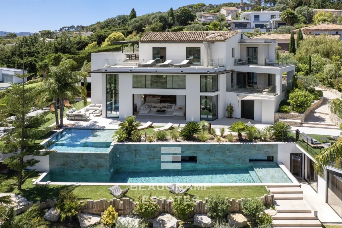 Luxury House for rental in Mougins, 35 000 €, Photo 1