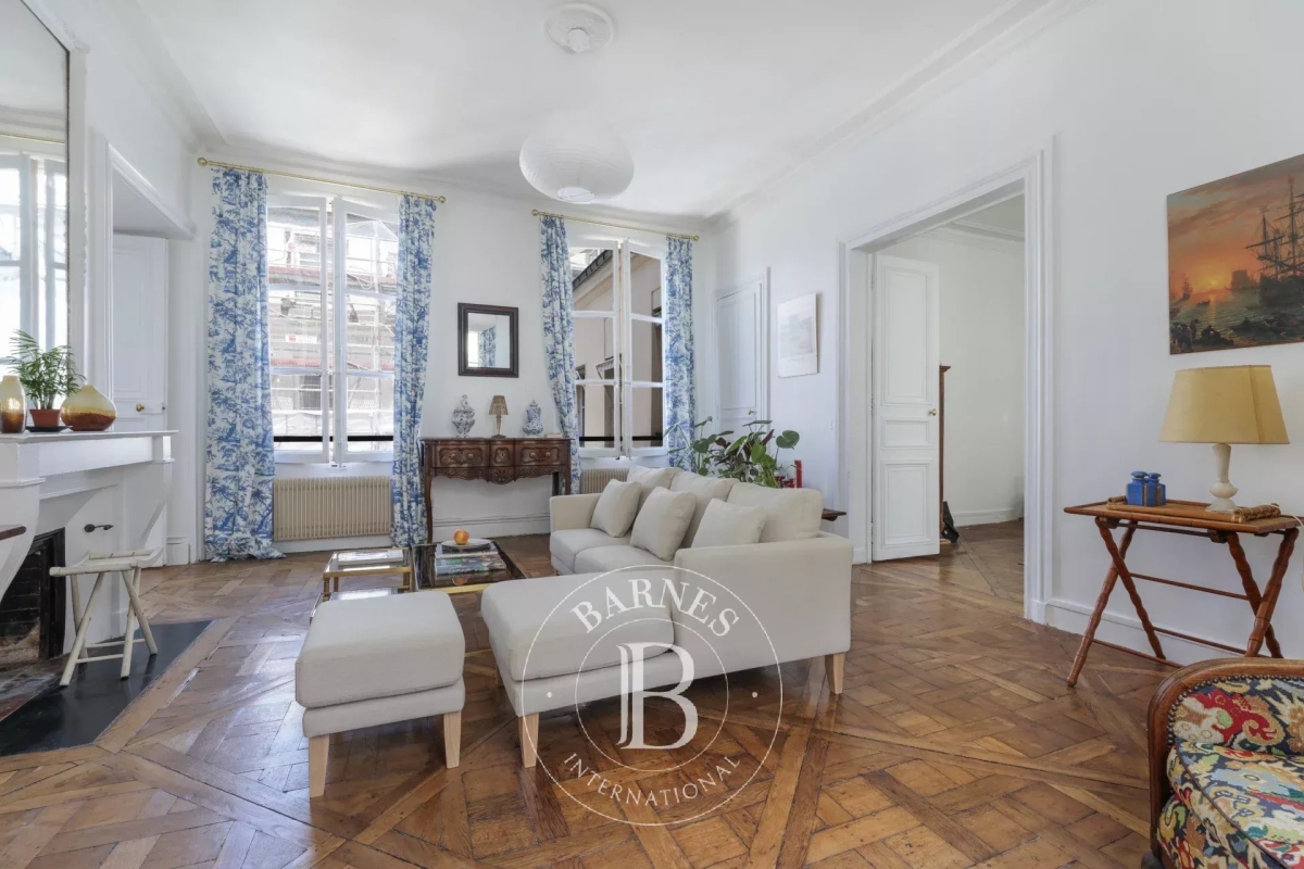 Luxury Apartment for sale in Paris 1er, 1 690 000 €, Photo 2