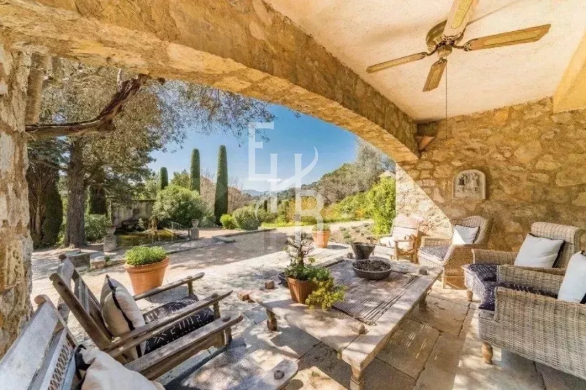 Luxury House for sale in Mougins, 2 450 000 €, Photo 3