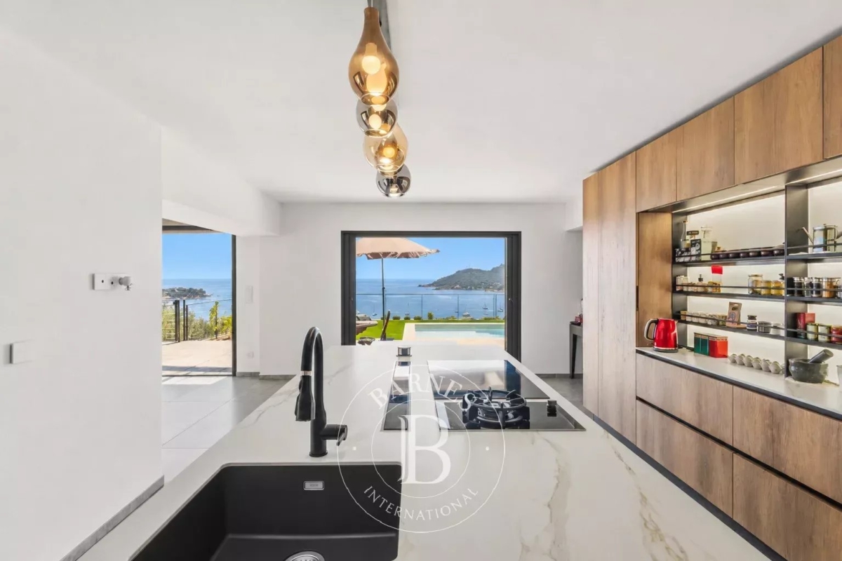 Luxury House for sale in Saint-Raphaël, 4 350 000 €, Photo 4