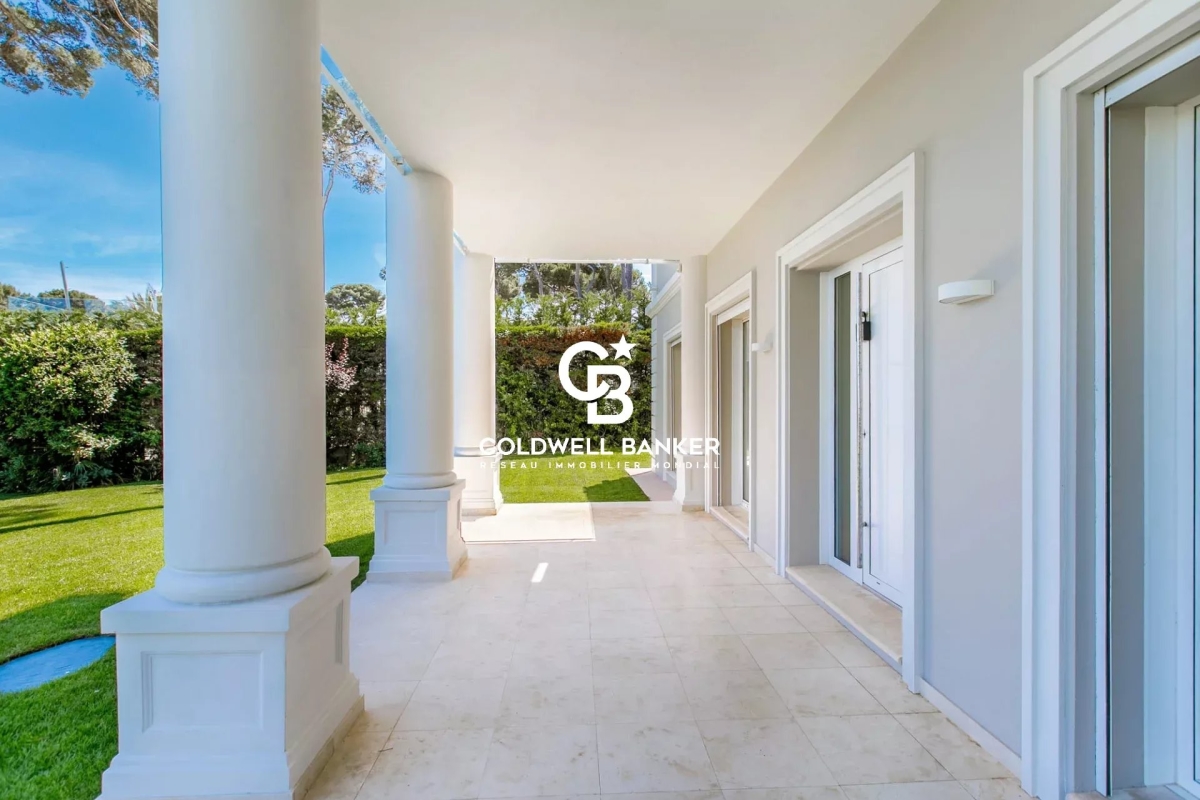 Maison de luxe à vendre à Antibes, 3 200 000 €, Photo 4
