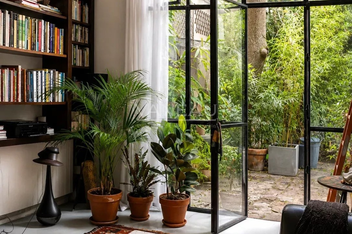 Luxury Apartment for sale in Paris 10Ème, 550 000 €, Photo 4