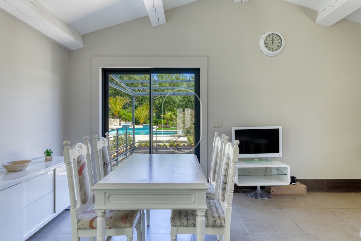 Luxury Apartment for sale in Grimaud, 450 000 €, Photo 4