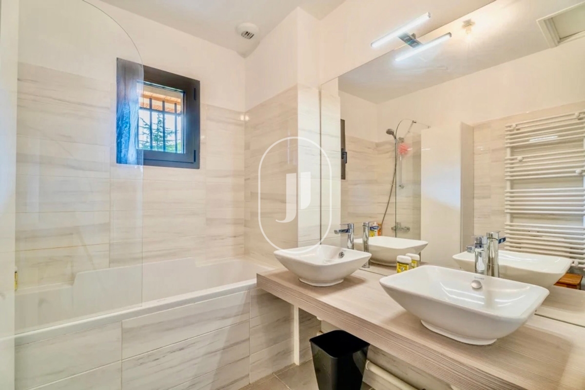 Maison de luxe à vendre à Aix-en-Provence, 1 442 000 €, Photo 7