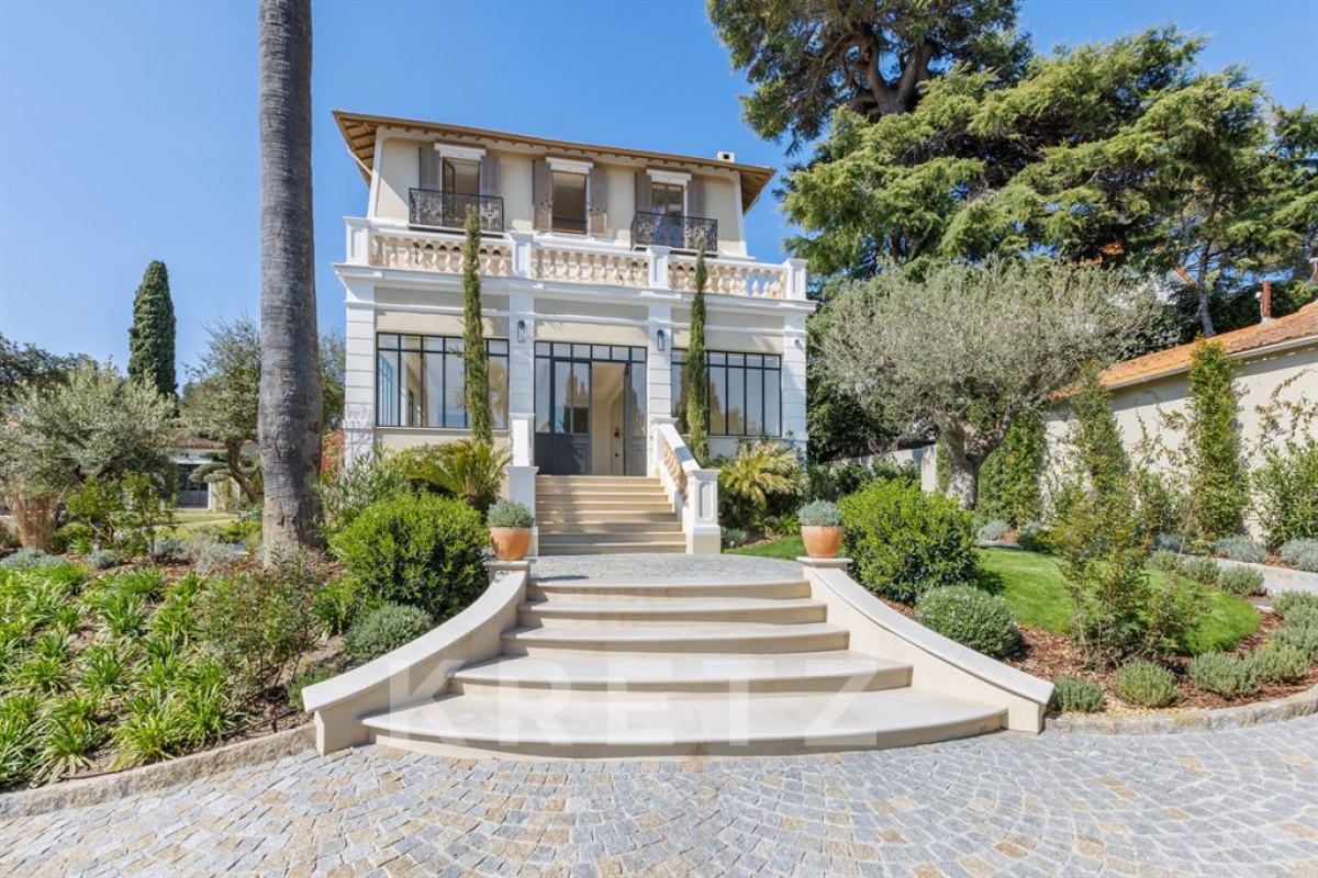 Maison de luxe à vendre à Saint-Raphaël, 4 990 000 €, Photo 1
