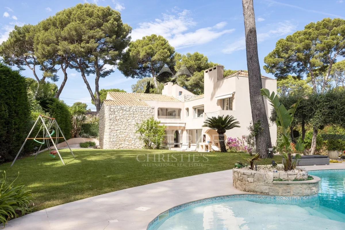 Maison de luxe à vendre à Cap d'Antibes, 5 900 000 €, Photo 1