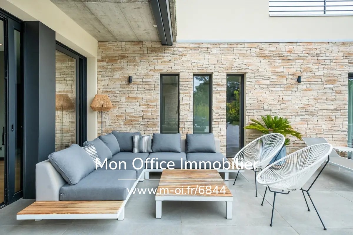 Luxury House for sale in Ventabren, 1 745 000 €, Photo 2
