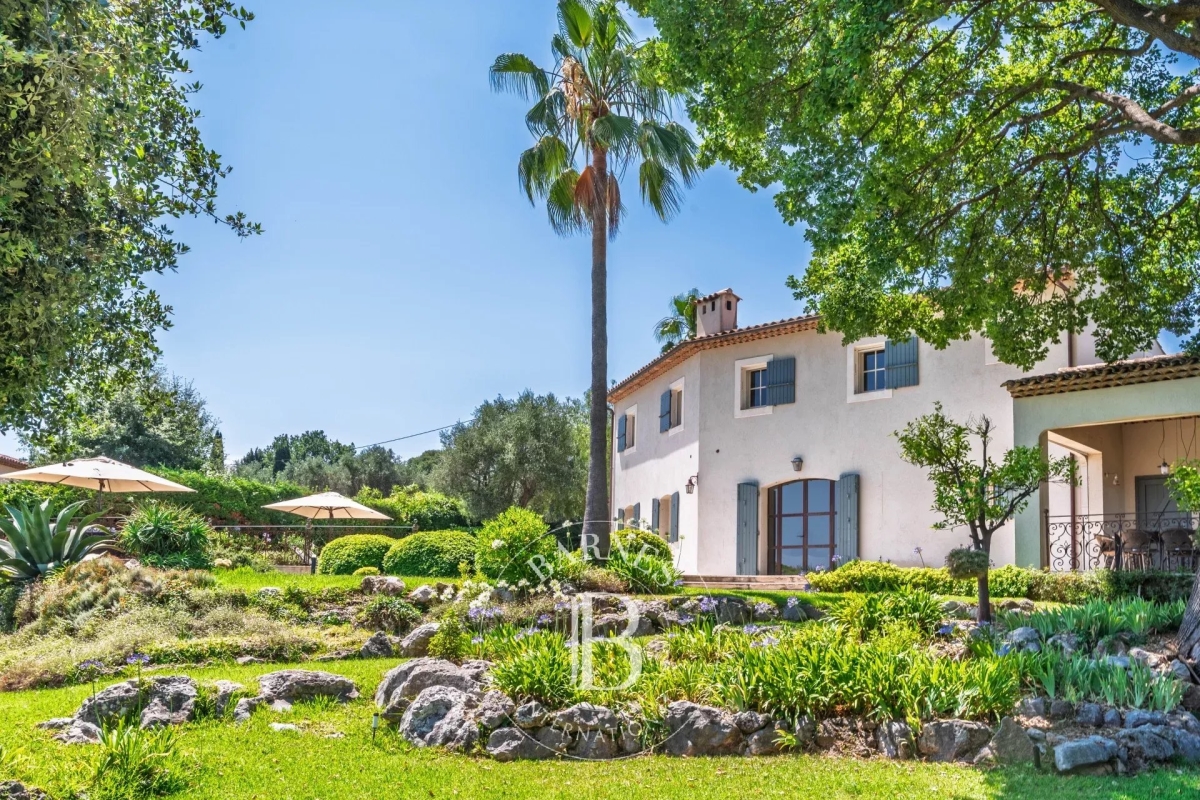 Maison de luxe à vendre à Biot, 2 150 000 €, Photo 1