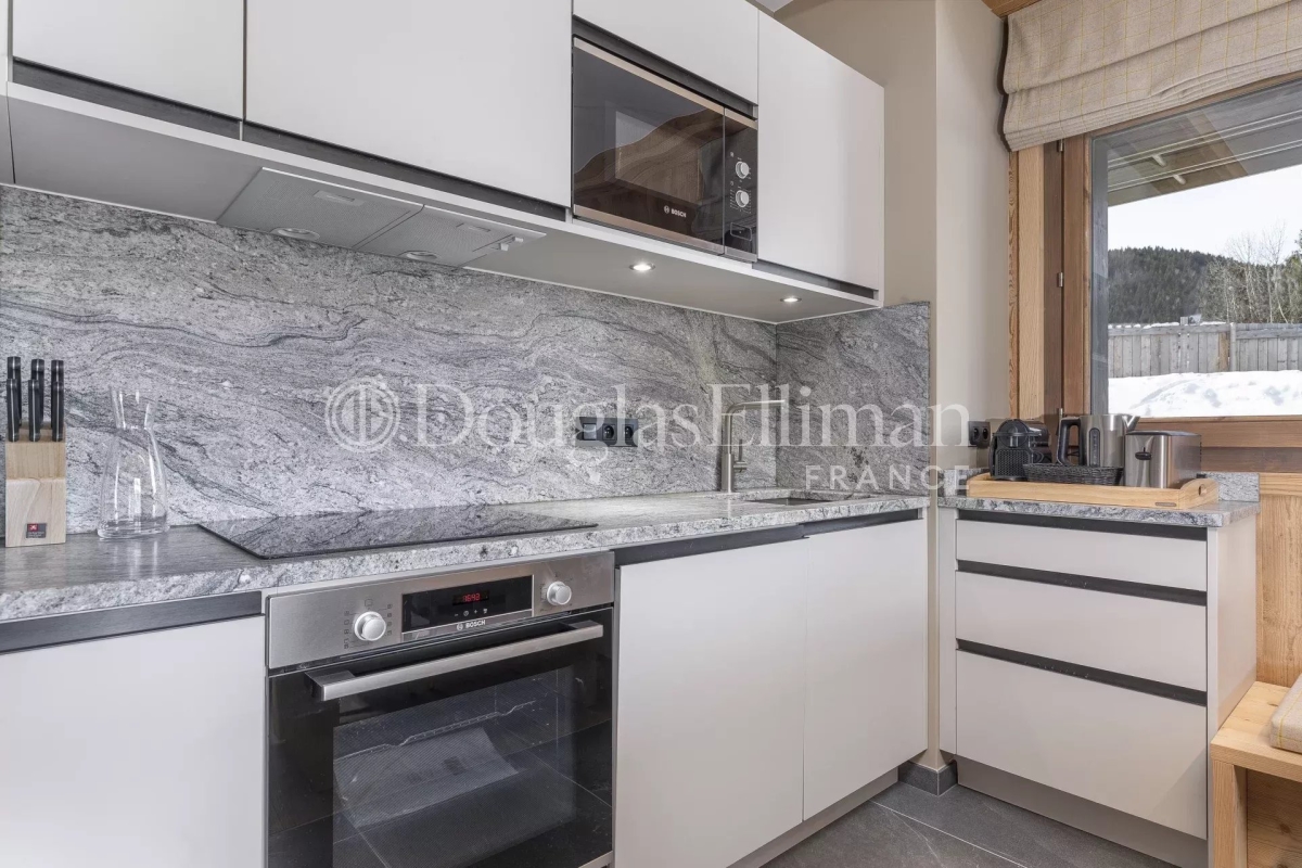 Luxury Apartment for sale in Courchevel, 990 440 €, Photo 5