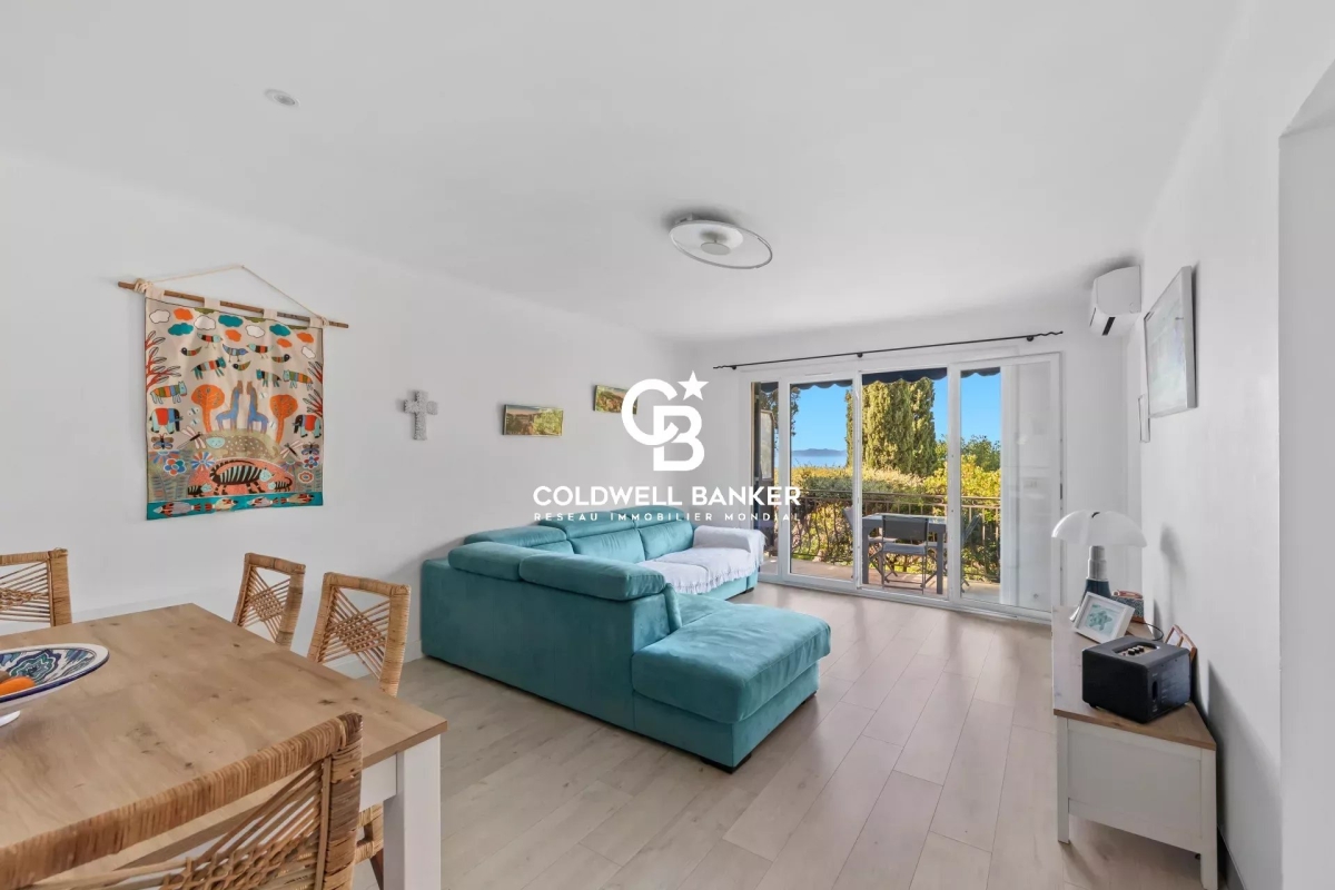 Luxury Apartment for sale in Rayol Canadel sur Mer, 830 000 €, Photo 7
