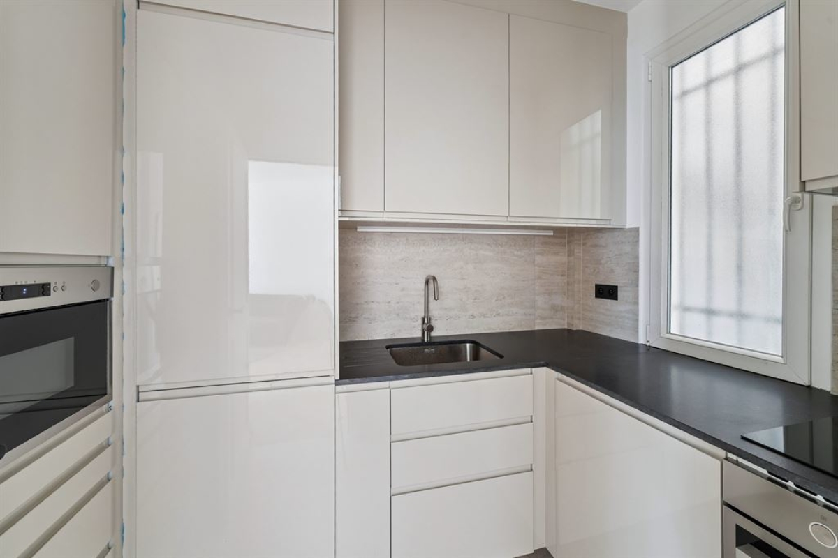 Appartement de luxe à vendre à Paris 18ème, 699 000 €, Photo 5