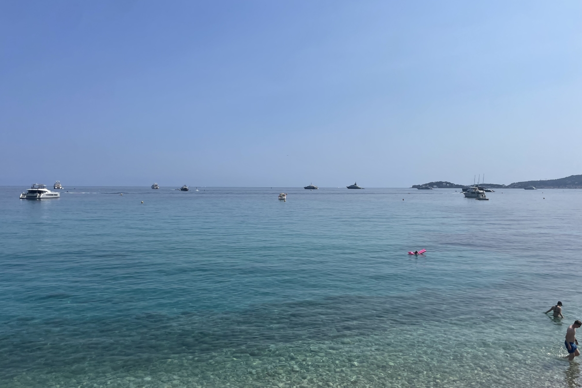 Luxury House for sale in Èze, 28 000 000 €, Photo 1