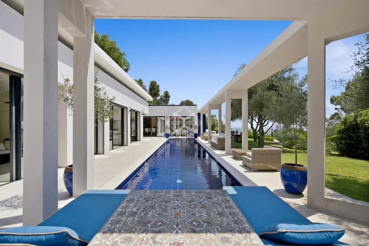 Luxury House for sale in Le Tignet, 2 500 000 €, Photo 1