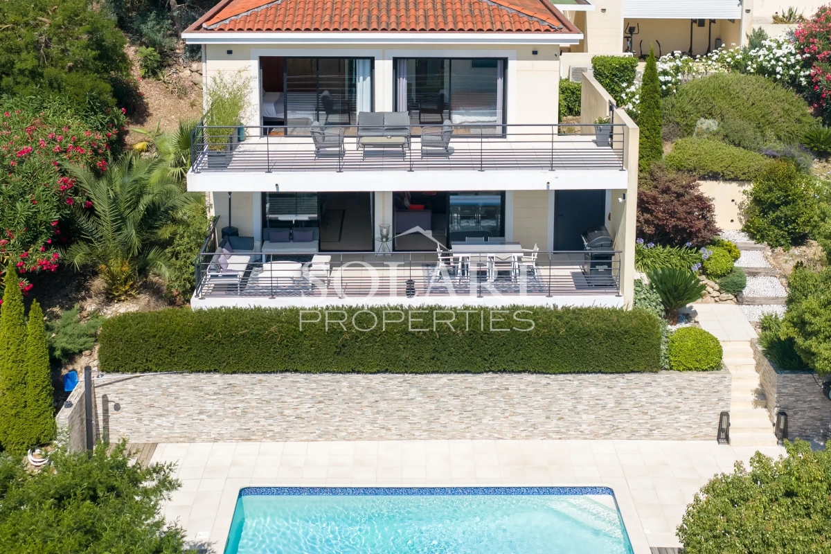 Maison de luxe à vendre à Mandelieu-la-Napoule, 1 850 000 €, Photo 1