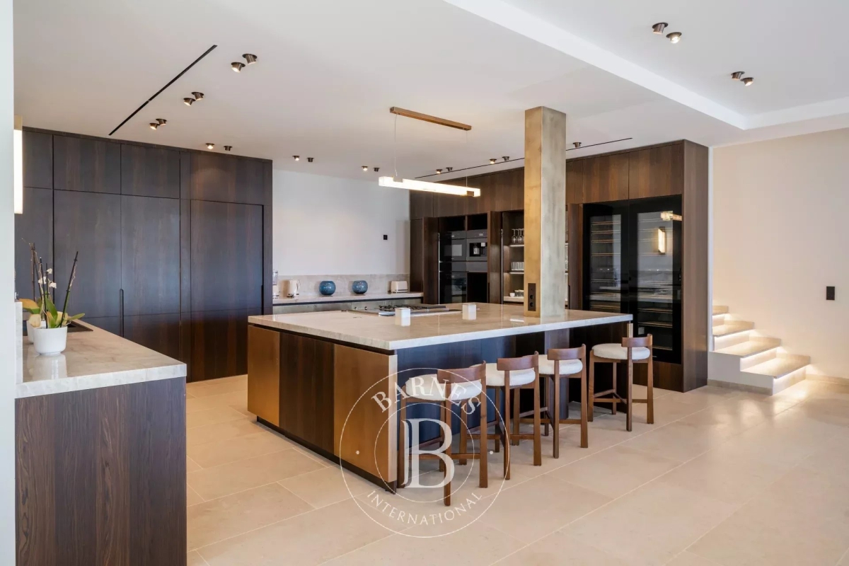 Luxury House for sale in Vallauris, 8 950 000 €, Photo 2