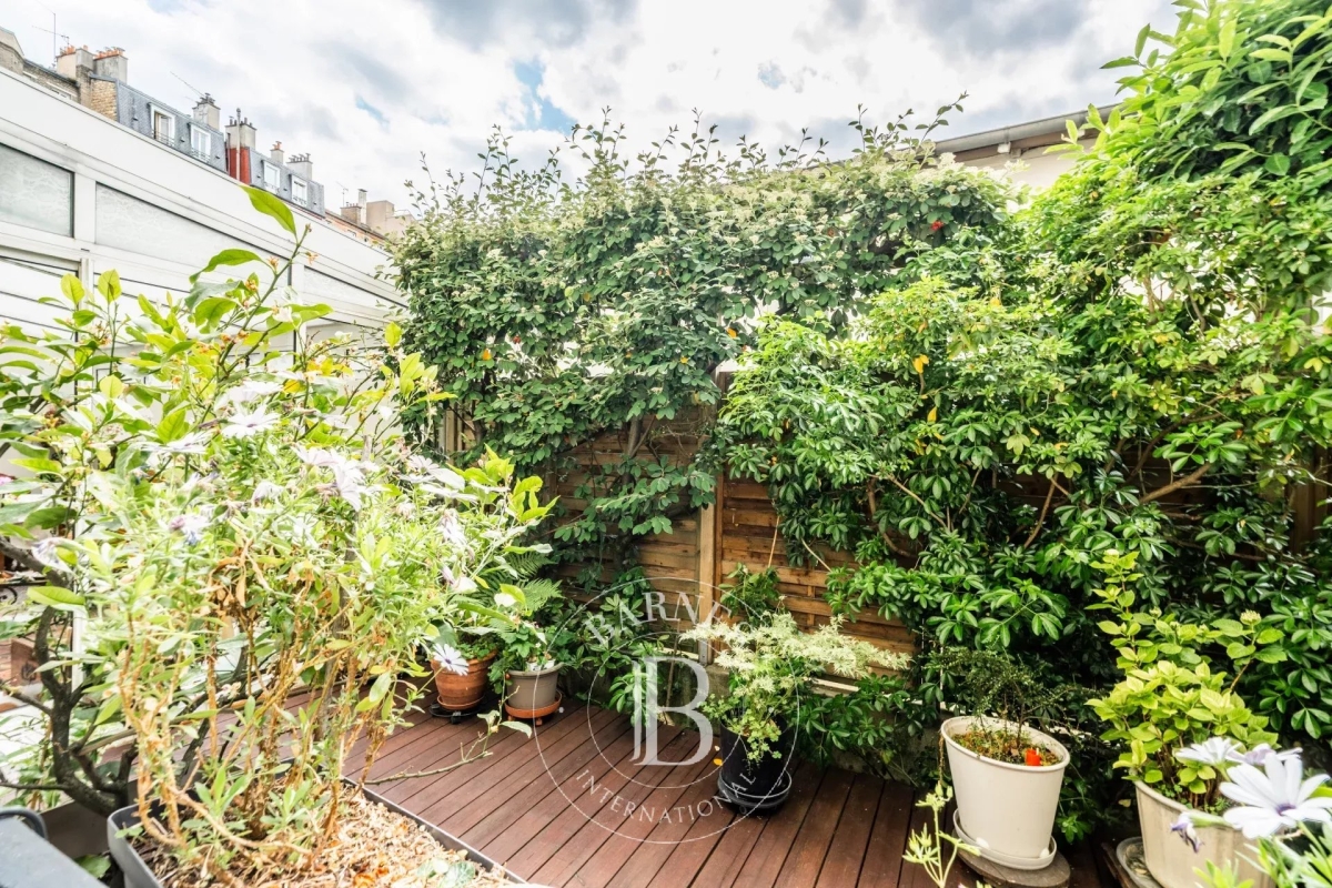 Luxury Apartment for sale in Boulogne-Billancourt, 813 000 €, Photo 2