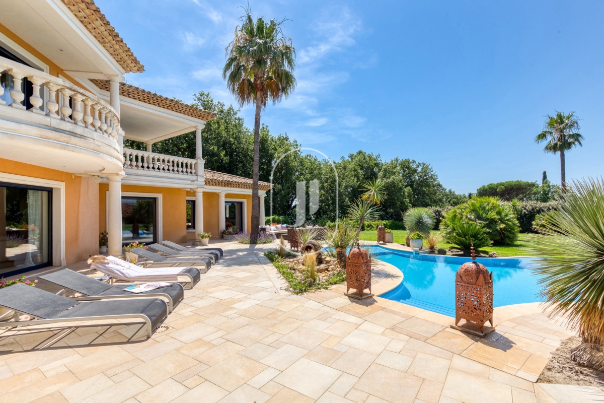 Luxury House for sale in Grimaud, 2 900 000 €, Photo 2