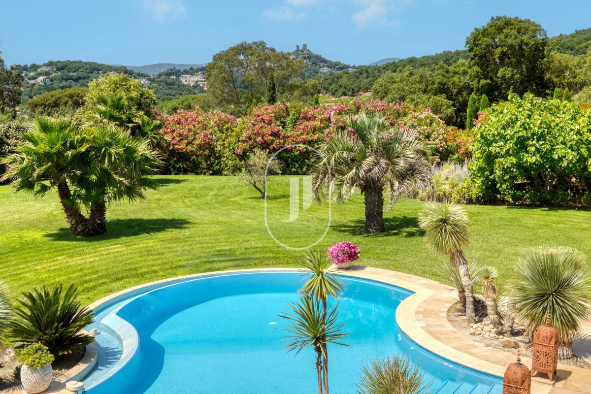 Luxury House for sale in Grimaud, 2 900 000 €, Photo 3